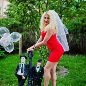 Babepedia: Explore Bios of Glamour Models & Stars